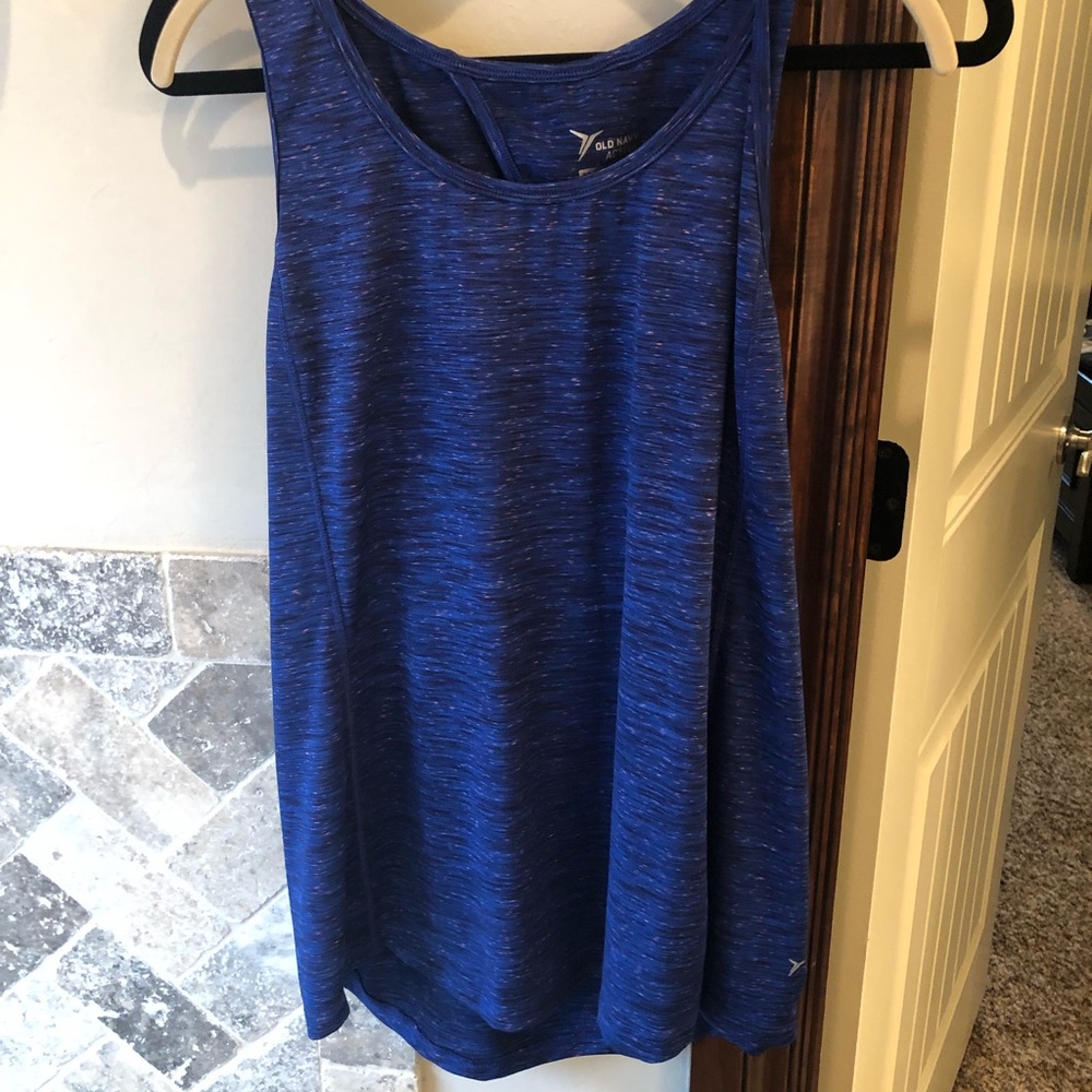 Old navy activewear top L